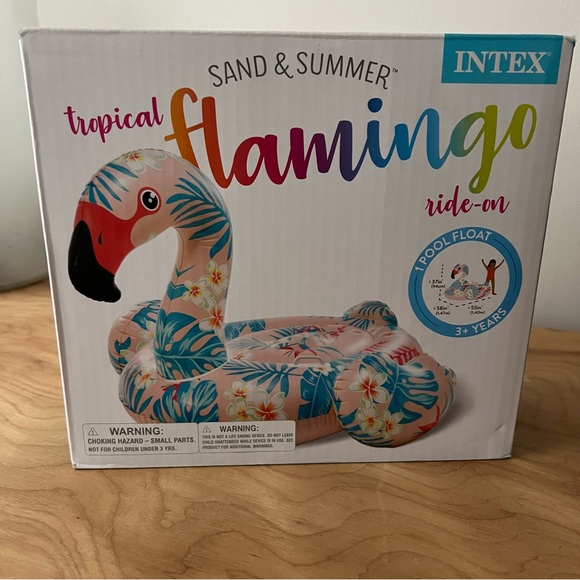 Tropical Flamingo Ride-On Inflatable Float New in Box - Picture 1 of 3